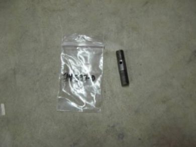 Rocker Shaft Center Stud