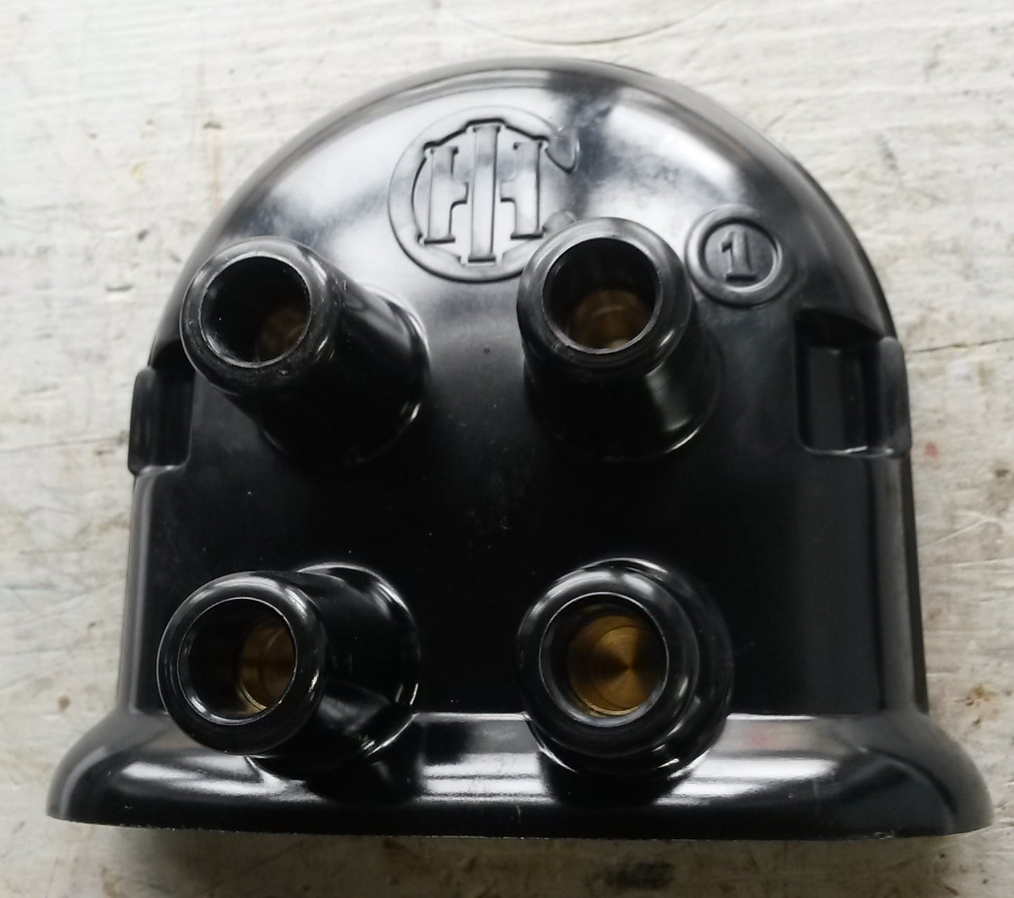 Magneto Cap With Brushes